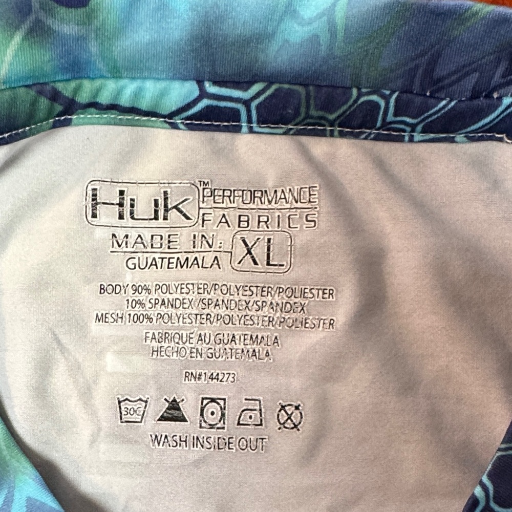 Huk Blue Teal Performance Fishing Shirt H8 - Picture 2 of 4
